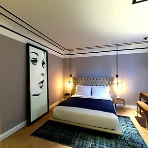 Walton Galata Hotel